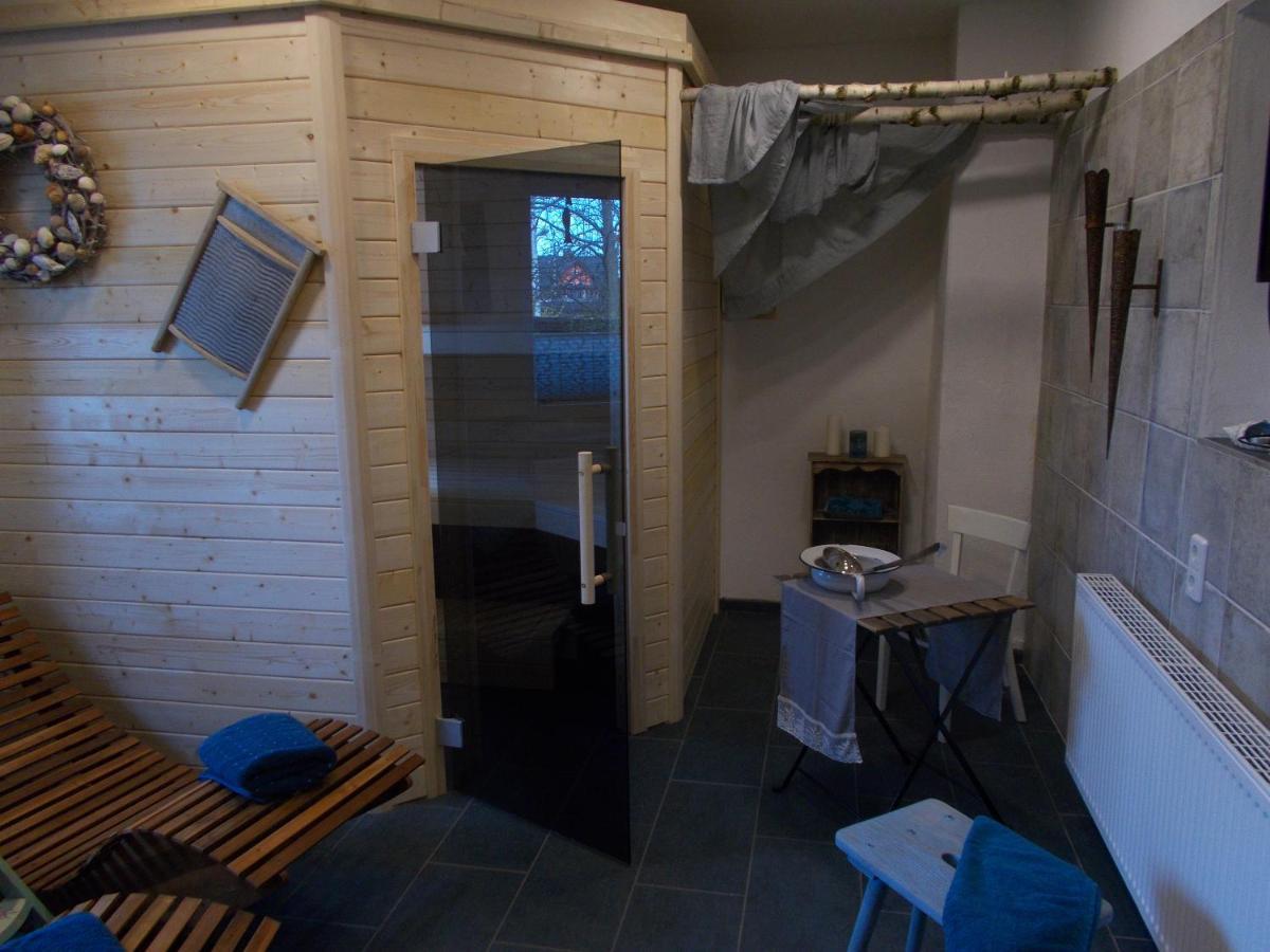 Ferienwohnung "Hinter Den Sieben Bergen" Schwarzenberg  Bagian luar foto